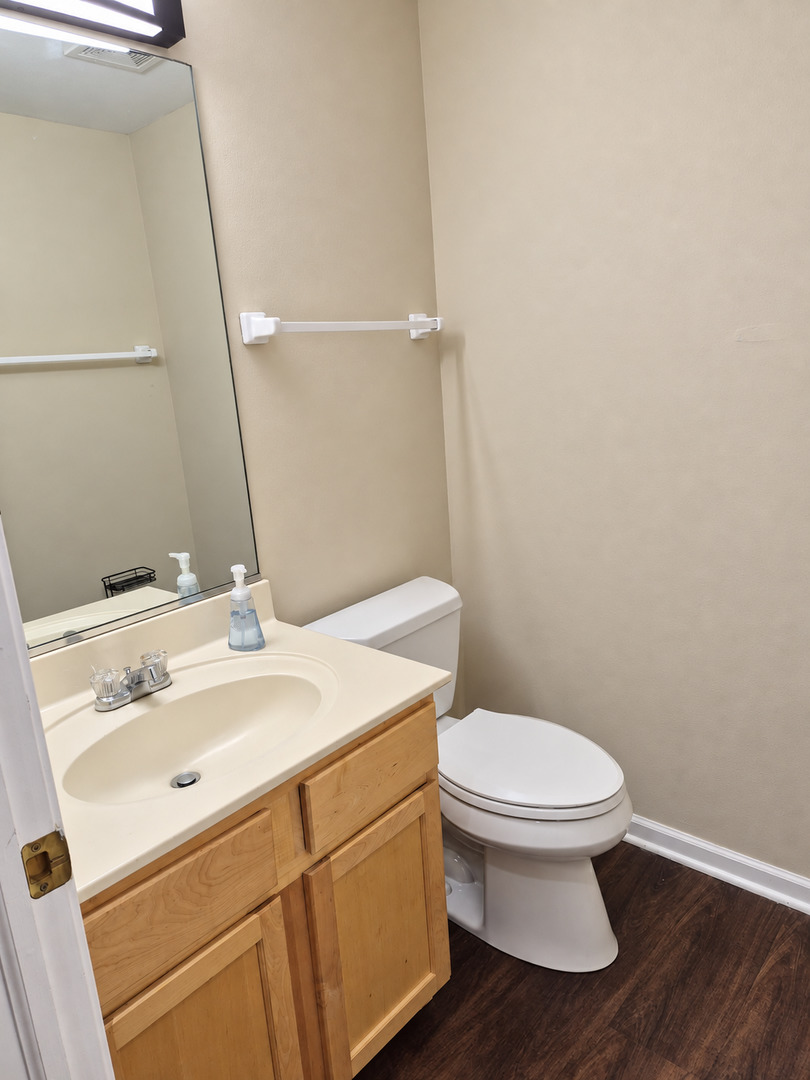 Residential Lease in Glendale Heights 3
