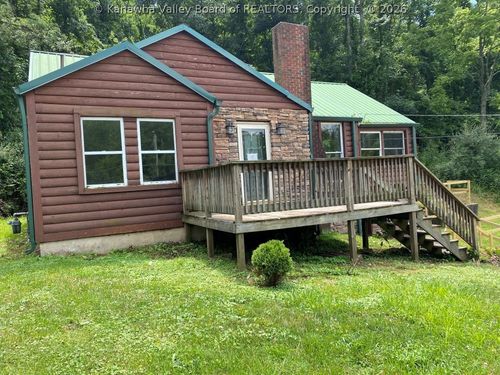 2174 21st St, Nitro, WV, 25143-1764 | Card Image