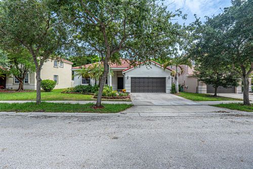 970 Tulip Cir, Weston, FL, 33327-2450 | Card Image