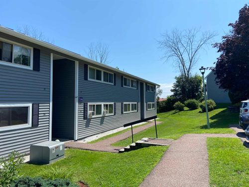 apt-21-102 Quarry Hill Rd, South Burlington, VT, 05403-6180 | Card Image