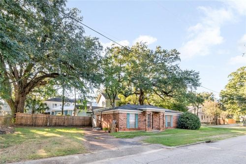 63 N Julia St, Mobile, AL, 36604-2220 | Card Image
