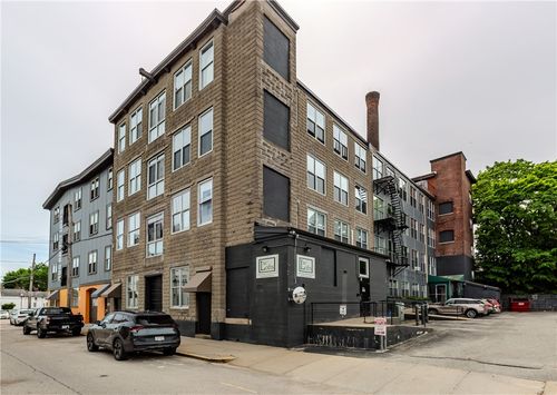 204g-404 Roosevelt Avenue, Central Falls, RI, 02863 | Card Image
