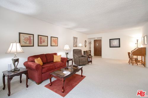 apt-108-15248 Dickens St, Sherman Oaks, CA, 91403-3381 | Card Image