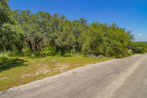 812 Arrowhead Ct, Granbury, TX, 76048-5956 | Card Image