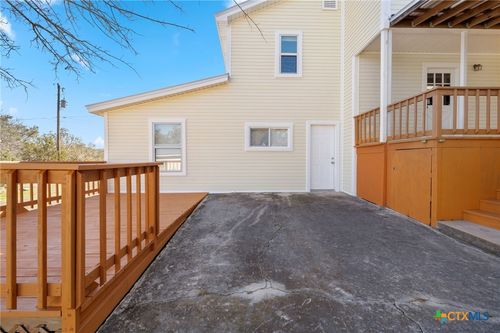 a-322 Oakwood Loop, San Marcos, TX, 78666-1833 | Card Image