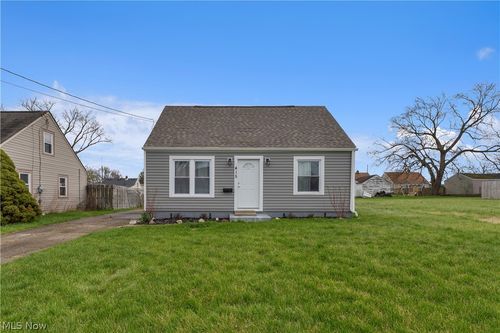 415 N Glenellen Ave, Youngstown, OH, 44509-1822 | Card Image