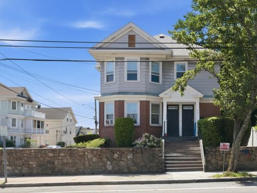 221 Warren Ave, East Providence, RI, 02914-4822 | Card Image