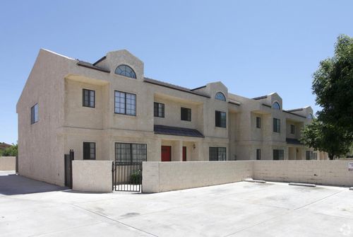 33350 Cathedral Canyon Dr, Cathedral City, CA, 92234-4532 | Card Image