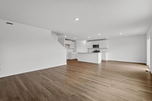 Henely new white 3 | Image 27