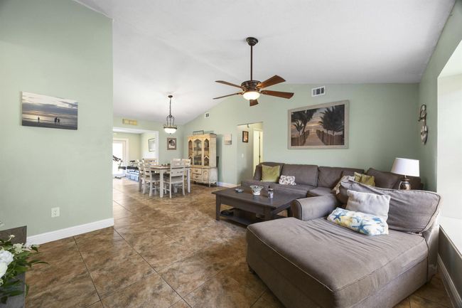 2442 Sw Lafayette St, House other with 3 bedrooms, 2 bathrooms and null parking in Port St. Lucie FL | Image 5