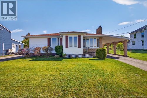 4436 Water St, Miramichi, NB, E1N4L7 | Card Image