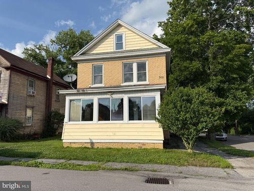 300 N 10th St, PHILIPSBURG, PA, 16866-1348 | Card Image