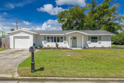 5054 60th St N, Kenneth City, FL, 33709-3541 | Card Image
