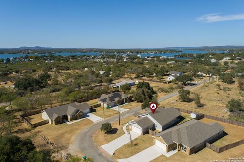 1512 Stonecrest Dr, Granite Shoals, TX, 78654-2259 | Card Image