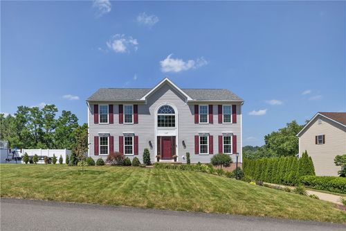 107 Janyce Dr, Hempfield Twp, PA, 15601 | Card Image