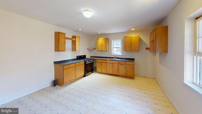 4423 High Knob Rd, House other with 2 bedrooms, 2 bathrooms and null parking in Old Fields WV | Image 5