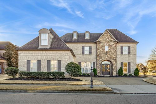 9655 Grays Meadow Dr, Cordova, TN, 38018-7765 | Card Image