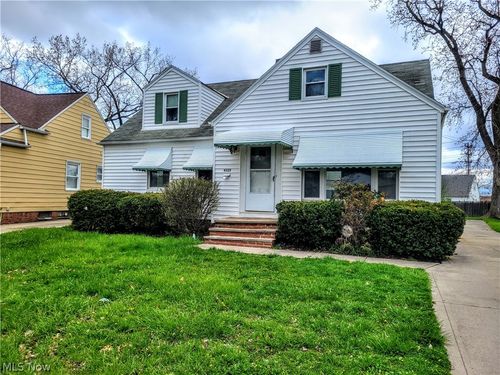 4127 Lowden Rd, South Euclid, OH, 44121-2316 | Card Image