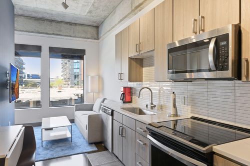 202-728 3rd St N, Minneapolis, MN, 55401-5513 | Card Image