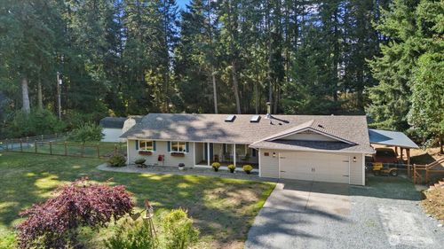 897 James Way, Camano Island, WA, 98282-8691 | Card Image