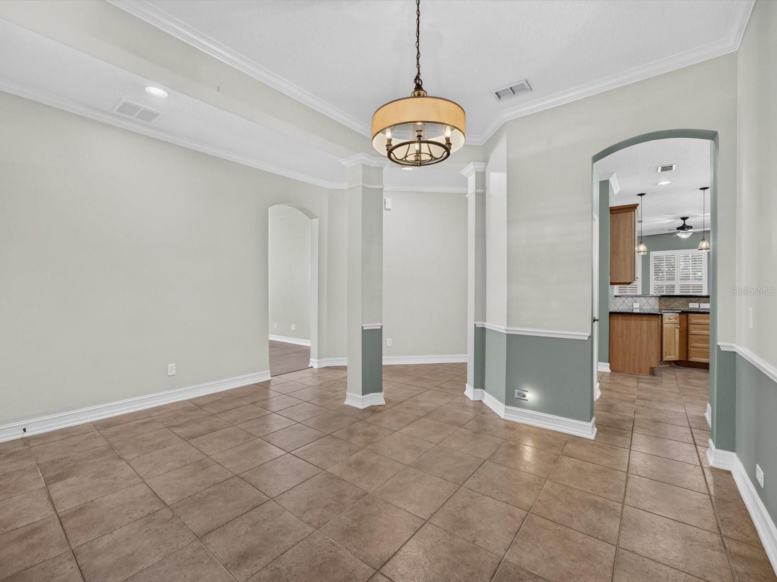 Residential in DELAND 2