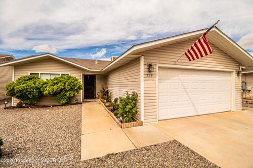 329 Valle Vista Drive, Farmington, NM, 87401 | Card Image