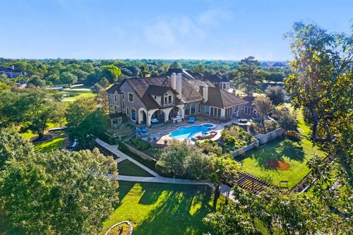 4 Steven Luke Ln, Friendswood, TX, 77546-3270 | Card Image