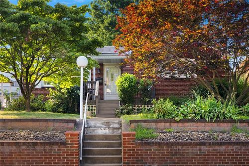 138 Kendall Ave, Bellevue, PA, 15202-3988 | Card Image