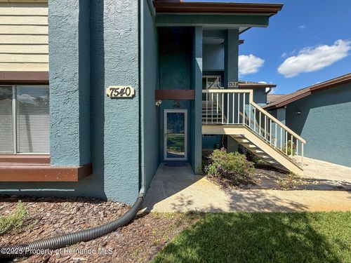 7540 St Andrews Blvd, WEEKI WACHEE, FL, 34613-5160 | Card Image