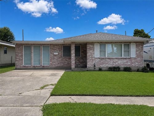 1324 Trudeau Dr, Metairie, LA, 70003-5532 | Card Image
