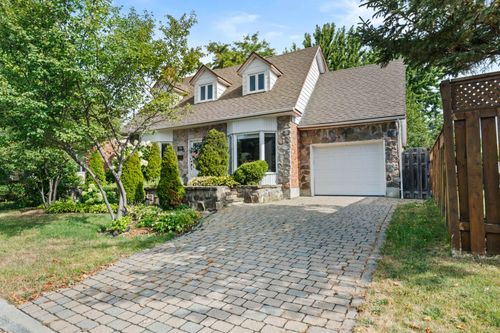 1755 Rue Mathieu, Longueuil, QC, J3Y7H3 | Card Image