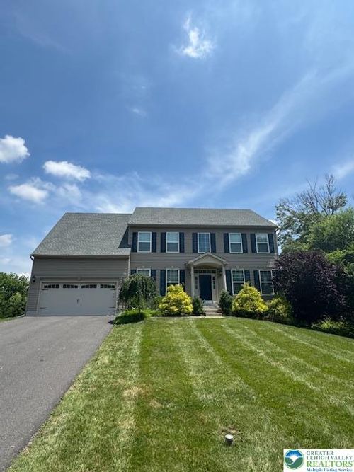 1128 Twin Ponds Road, Upper Macungie Twp, PA, 18031 | Card Image