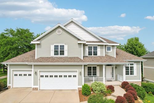 1222 Wenzel Way, Waunakee, WI, 53597-2650 | Card Image
