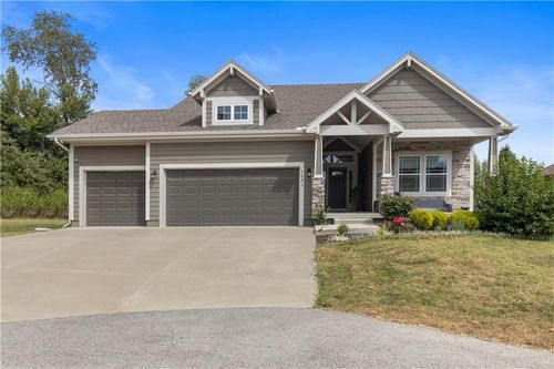 3421 N 128th St, Kansas City, KS, 66109-4302 | Card Image