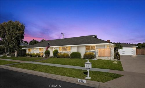 11582 Suburnas Way, Santa Ana, CA, 92705-2920 | Card Image
