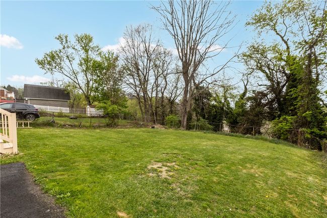 1028 Roseanne Ave, House other with 3 bedrooms, 2 bathrooms and 5 parking in Pittsburgh PA | Image 40