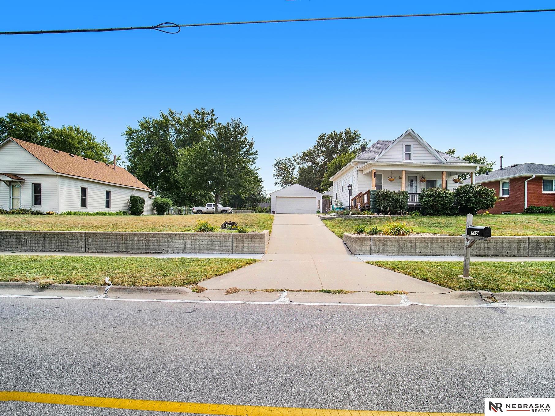 A St, Lincoln, NE 68522