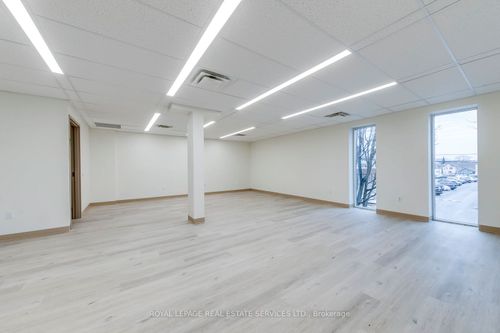 200-401 Victoria Ave N, Hamilton, ON, L8L5G7 | Card Image