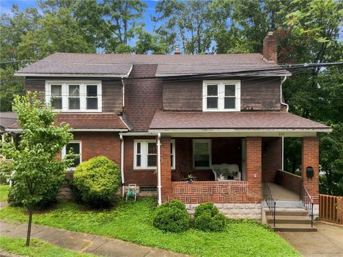 226 Garland St, Pittsburgh, PA, 15218-1612 | Card Image