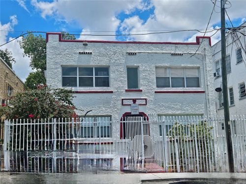 apt-3-977 Sw 5th St, Miami, FL, 33130-2540 | Card Image