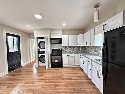 1-15 Varney St, Lowell, MA, 01854-3415 | Card Image