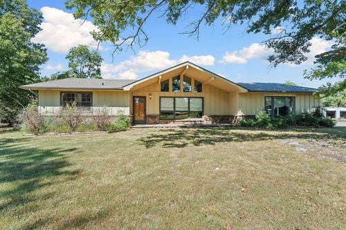 1424 State St, Anderson, MO, 64831 | Card Image