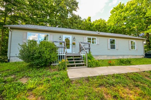 39088 Mcdaniel Rd, Nelsonville, OH, 45764-9622 | Card Image