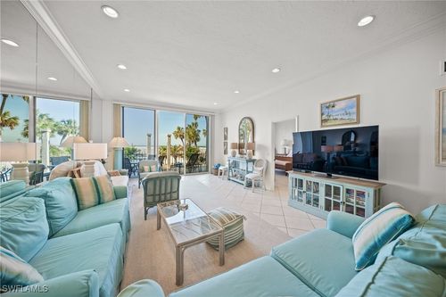 102-1212 Benjamin Franklin Dr, SARASOTA, FL, 34236-2214 | Card Image