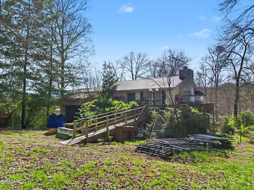 835 Ailey Church Ln, Sevierville, TN, 37876-5840 | Card Image