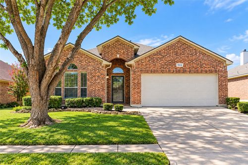 7614 Fallen Antler Place, Arlington, TX, 76002 | Card Image
