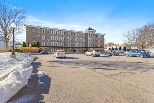 unit-401-110 Pleasant St, Marlborough, MA, 01752-2068 | Card Image