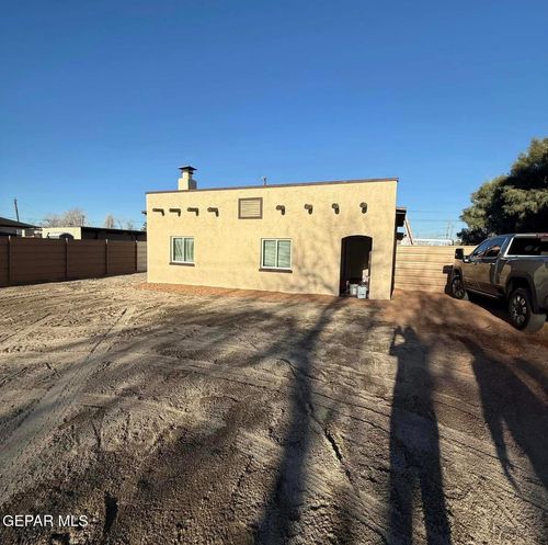 8029 Floyd Way, El Paso, TX, 79915 | Card Image