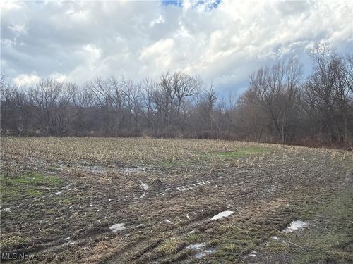 4055 Riverdale Rd, Rock Creek, OH, 44084-9644 | Card Image