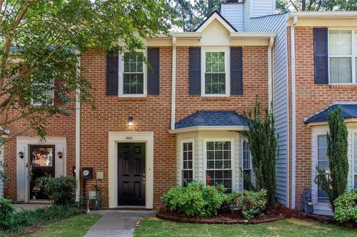 2933 Lexington Trace Dr Se, Smyrna, GA, 30080-3783 | Card Image